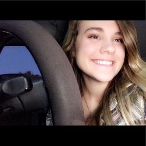 Meet your Posher, Madi